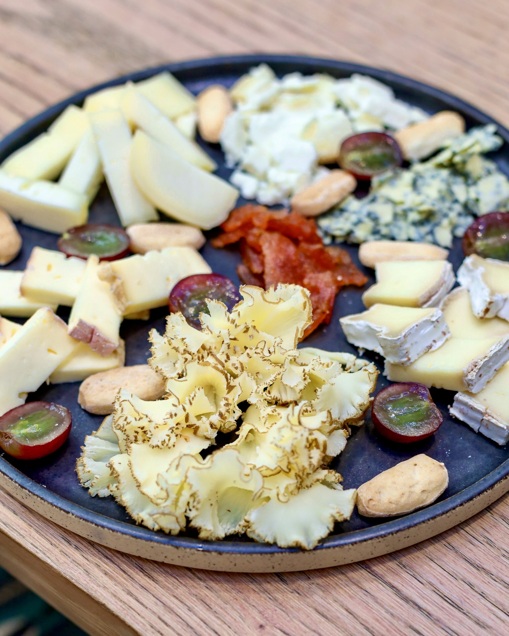 Tabla de quesos Cantón 23